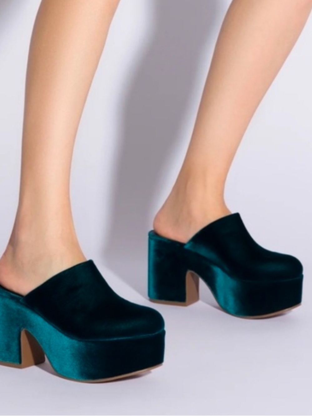 Larroude Miso Clog Deep Sea Velvet | NWT Size 8